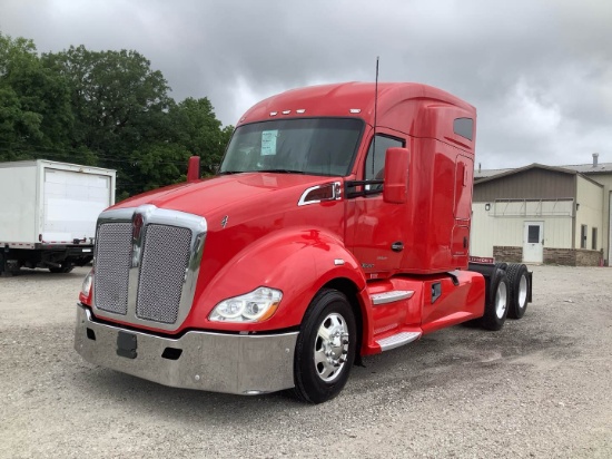 2020 KENWORTH T680 Serial Number: 1XKYDP9XXLJ352652