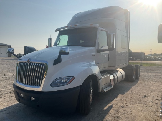 2019 INTERNATIONAL LT Serial Number: 3HSDZAPR8KN365688
