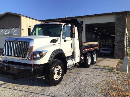 2014 INTERNATIONAL WORKSTAR 7600 Serial Number: 1HTGSSJT9EH025391