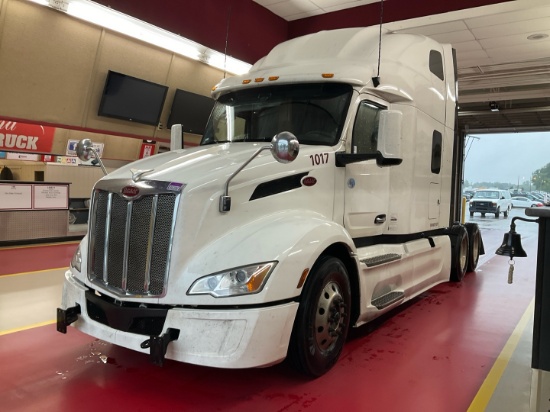 2022 PETERBILT 579 Serial Number: 1XPBD49X1ND811017