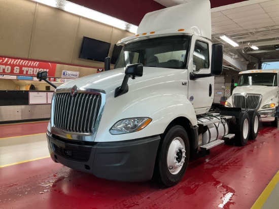 2019 INTERNATIONAL LT Serial Number: 3HSDZAPR9KN763458