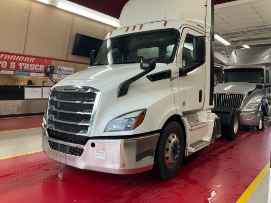 2019 FREIGHTLINER CASCADIA Serial Number: 3AKBHTDV5KSLD2969