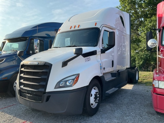 2020 FREIGHTLINER CASCADIA Serial Number: 3AKBHHDV8LSLT7232