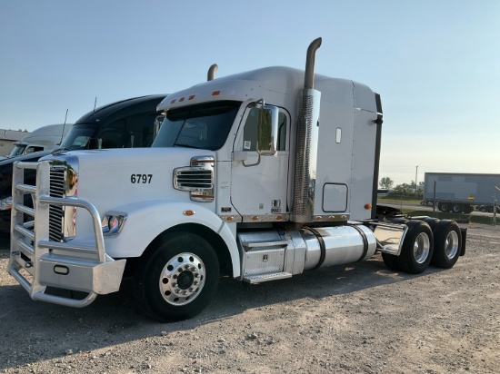 2016 FREIGHTLINER CORONADO 122 SD Serial Number: 3AKJGND69GDGW6797