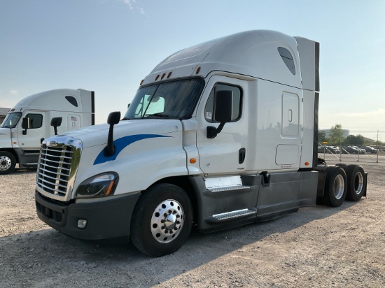 2018 FREIGHTLINER CASCADIA Serial Number: 3AKJGLDR6JSJL9525
