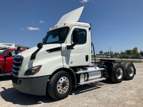 2019 FREIGHTLINER CASCADIA Serial Number: 1FUJHTDV7KLKX5721