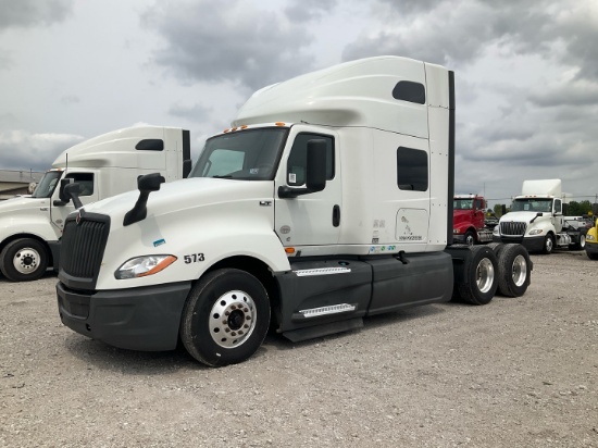 2019 INTERNATIONAL LT Serial Number: 3HSDZAPR2KN289398