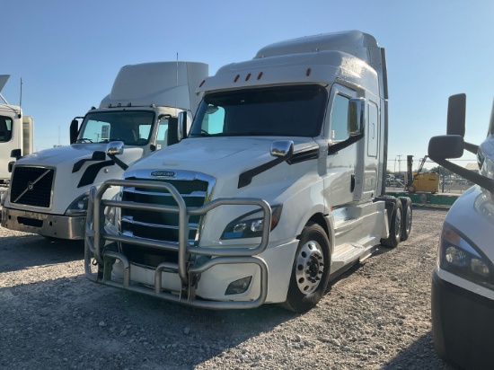 2020 FREIGHTLINER CASCADIA Serial Number: 1FUJHHDR7LLLV5828