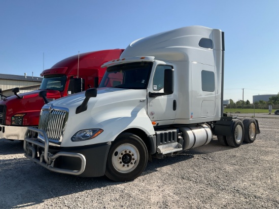 2022 INTERNATIONAL LT Serial Number: 3HSDZAPR3NN153785