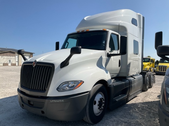 2023 INTERNATIONAL LT Serial Number: 3HSDZAPR5PN661744