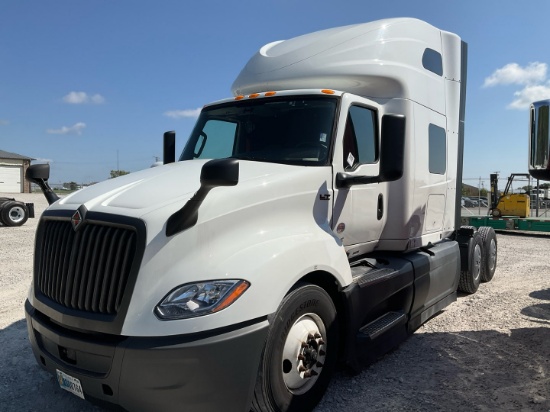 2023 INTERNATIONAL LT Serial Number: 3HSDZAPR8PN682748
