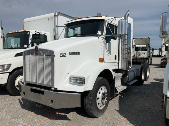 2007 KENWORTH T800 Serial Number: 1XKDDB9X47J186619