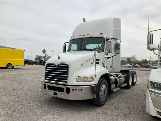 2017 MACK PINNACLE Serial Number: 1M1AW02Y5HM081832