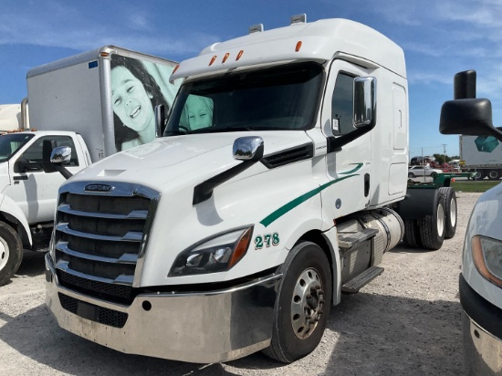 2019 FREIGHTLINER CASCADIA Serial Number: 1FUJHHDV6KLKM9527