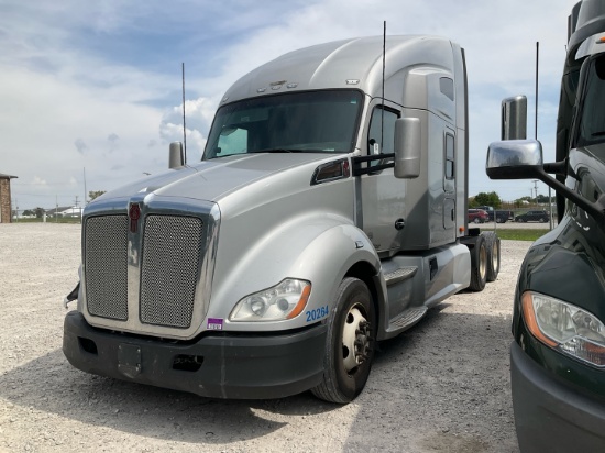 2020 KENWORTH T680 Serial Number: 1XKYD49XXLJ392292