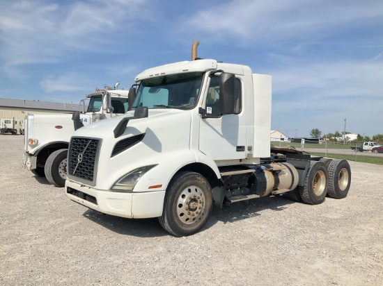 2019 VOLVO VNR64T200 Serial Number: 4V4WC9EG4KN208999