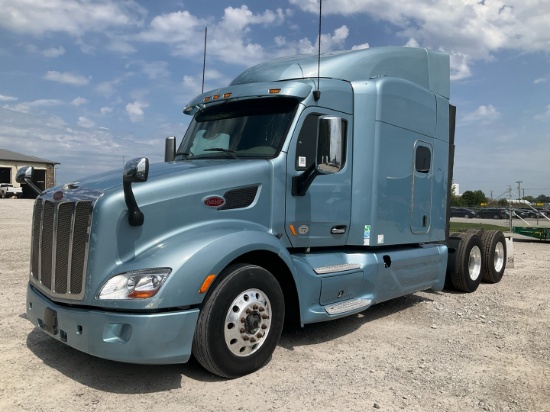 2016 PETERBILT 579 Serial Number: 1XPBD49X1GD299083