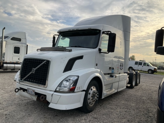 2013 VOLVO VNL64T630 Serial Number: 4V4NC9EH4DN148102