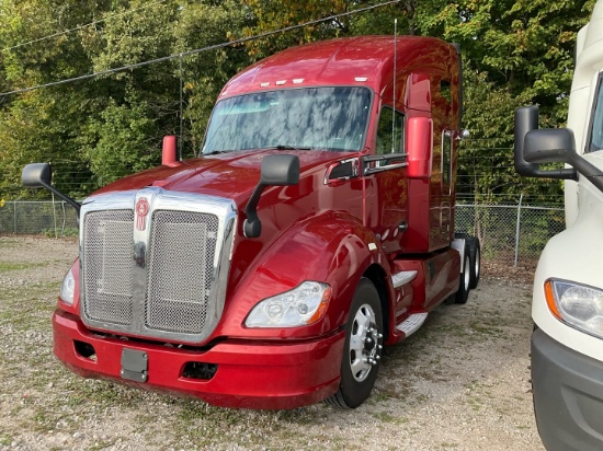 2017 KENWORTH T680 Serial Number: 1XKYDP9X0HJ119340