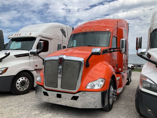 2016 KENWORTH T680 Serial Number: 1XKYD49X7GJ110700