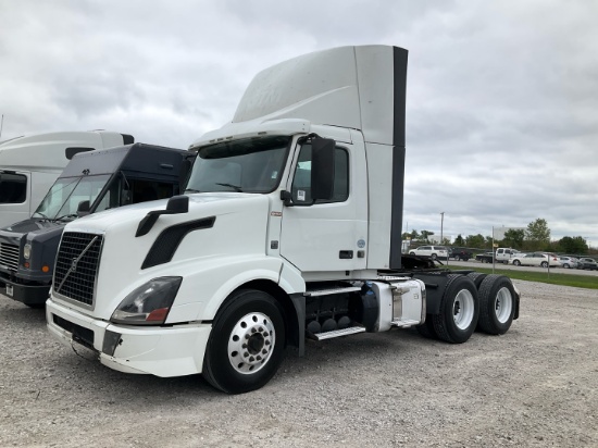 2016 VOLVO VNL64T300 Serial Number: 4V4NC9EH4GN970838
