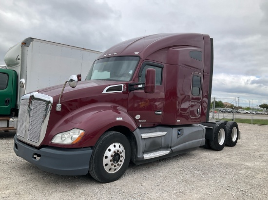 2014 KENWORTH T680 Serial Number: 1XKYDP9X6EJ391872