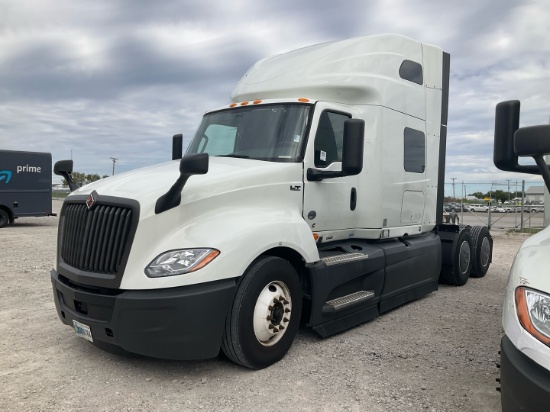 2023 INTERNATIONAL LT Serial Number: 3HSDZAPR8PN682748
