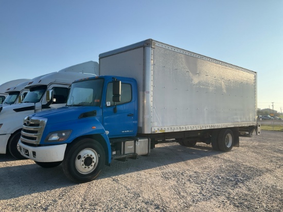 2017 HINO 268A Serial Number: 5PVNJ8JV3H4S66628