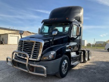 2017 FREIGHTLINER CASCADIA Serial Number: 1FUJGEDR3HLHZ7999