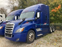 2020 FREIGHTLINER CASCADIA Serial Number: 1FUJHHDR6LLKX6831