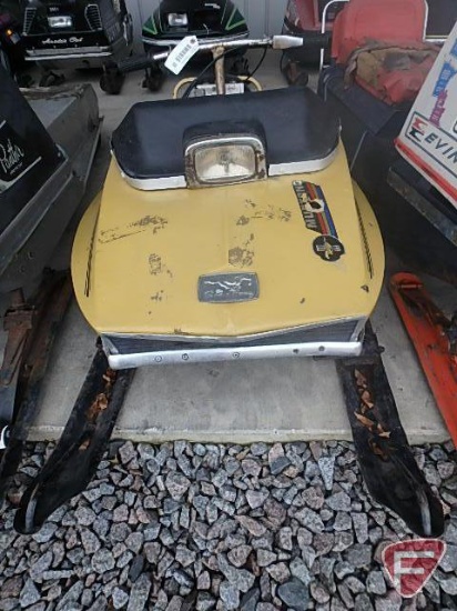 1971 Sno Pony snowmobile, 292cc JLO engine, no serial number tage