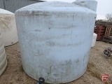 Poly liquid storage tank, 1600 gallons