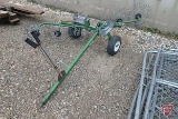 Lawn/estate pull type rake
