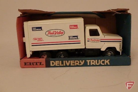 Toy Ertl True Value Delivery Truck in box
