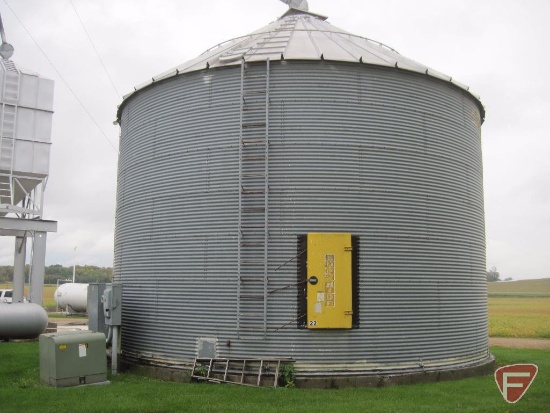 11,000 bushel Superior 30ft grain bin with full floor aeration, 8in discharge auger with 3HP single