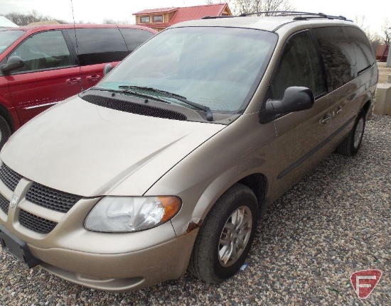 2002 Dodge Grand Caravan Van, VIN # 2b4gp44392r572728