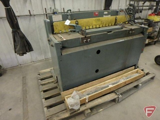 Enco hydraulic power shear, model 130-5345