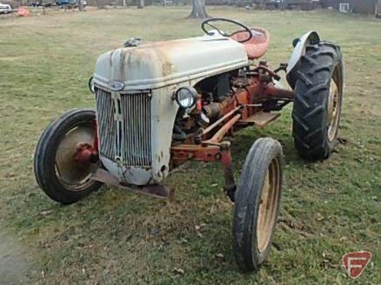 1952 Ford 8N utility tractor, sn: 8N400877