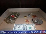 Metal tray, Minnesota and Gopher patches, cuff link buttons, and 1976 2 dollar bill