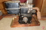 Briggs & Stratton gasoline engine model 81332, type 943730, sn 6201160