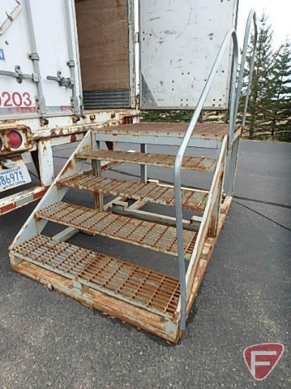 Semi trailer step platform, 8ft x 4.5ft x 40in height , has fork pockets