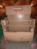 Knaack gang box with wheels, 60x30x49in