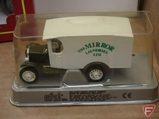 Exclusive First Editions 1:76 die cast toy truck Oxydol, (2) Oxford die cast metal replicas,