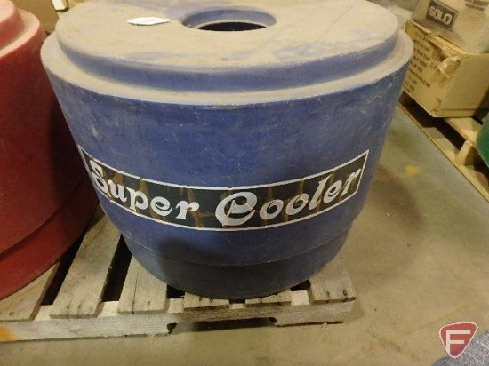 SuperCooler blue plastic 19in round cooler