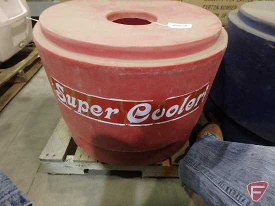 SuperCooler red plastic 19in round cooler