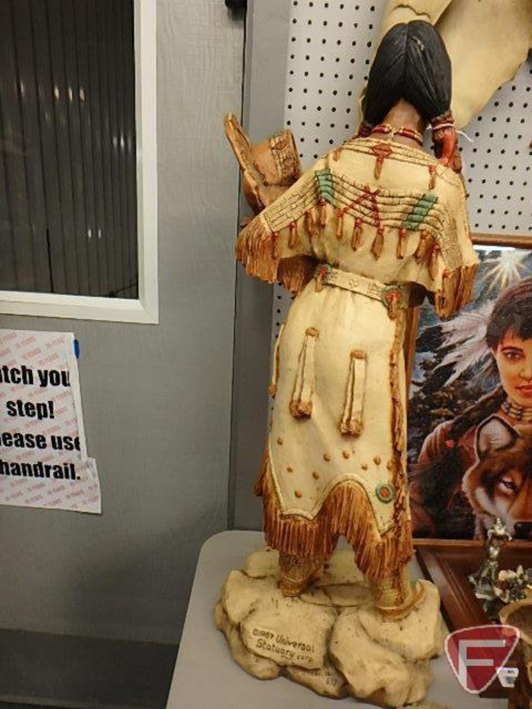 Universal Statuary Corp 1987 No 672 statue of Native American woman and  child, 35inH | Art, Antiques & Collectibles Collectibles Culture &  Ethnicities Native American Artifacts | Online Auctions | Proxibid