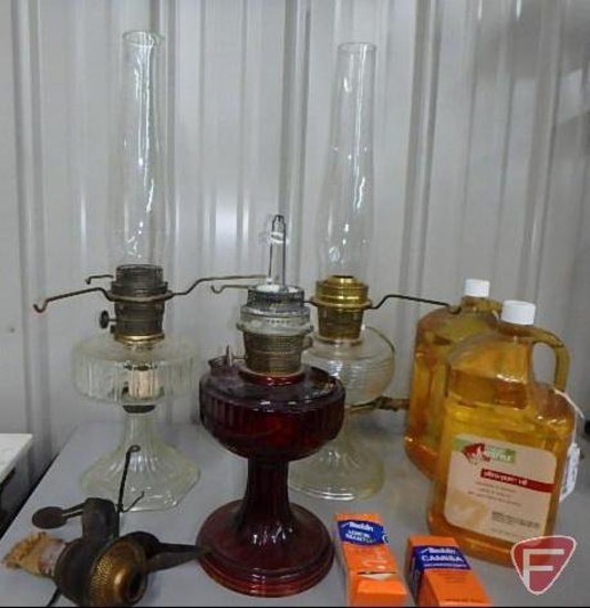 (3) oil lamps, not all complete, with ultra-pure oil and incandescente, All