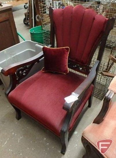 Upholstered arm chair with matching pillow