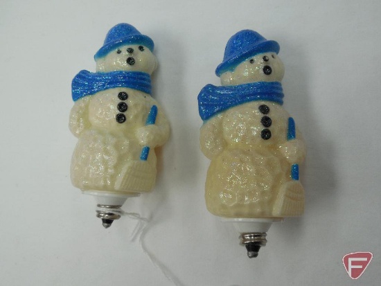 (2) Vintage plastic snowman light bulbs