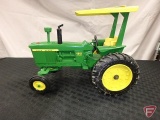 Ertl Toy Farmer John Deere 4010 Diesel, 1/16, No5716-PA